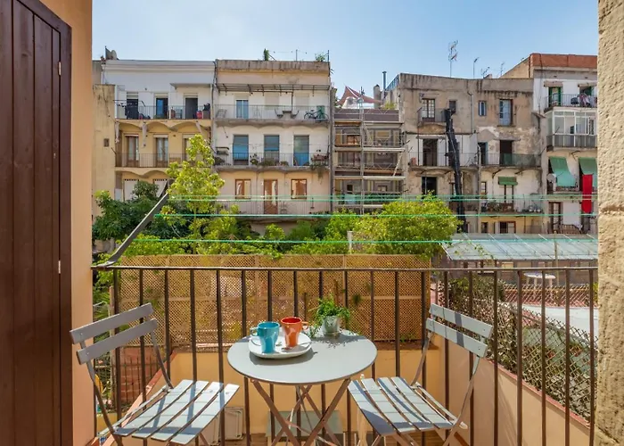 Sant Pau Ramblas Apartments Serennia